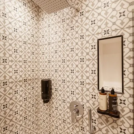 Utopia Luxury - Old Town Lejlighed *